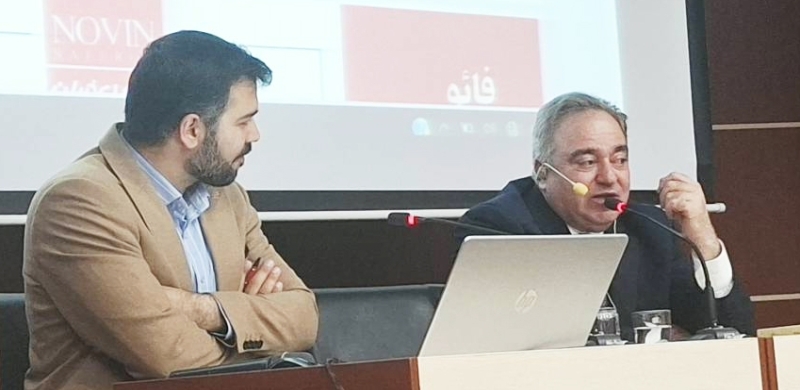 گزارشی از کارگاه تجربه‌نشست با بنیان‌گذار نوین زعفران در اتاق بازرگانی کاشان